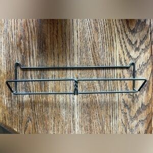 Metal farmhouse primitive towel hanger holder black painted metal